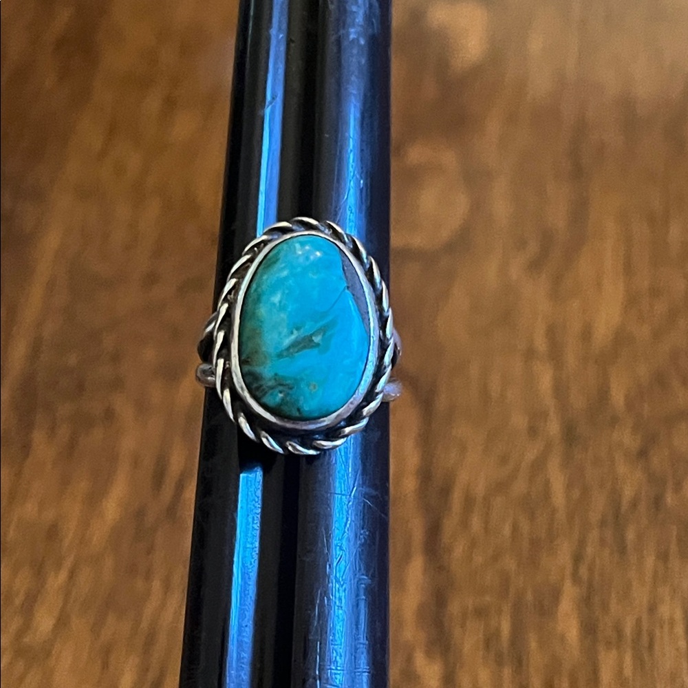 Turquoise ring size 4.5 Unmarked but tested - Picture 4 of 9